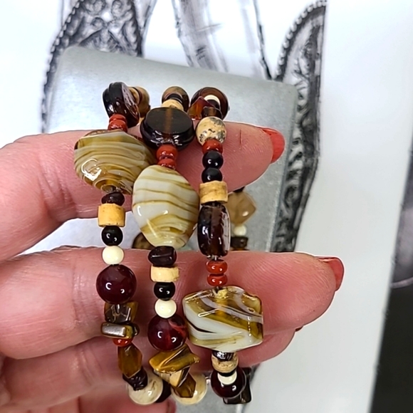 Coil Wrap Bracelet Brown Beige Neutral Earthtone Colors Beaded Everyday Casual - Picture 3 of 4